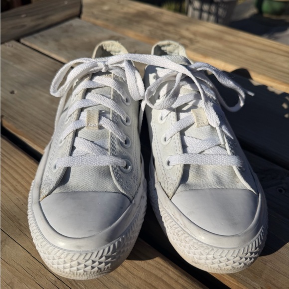 Classic White Converse Sneakers - Picture 2 of 5
